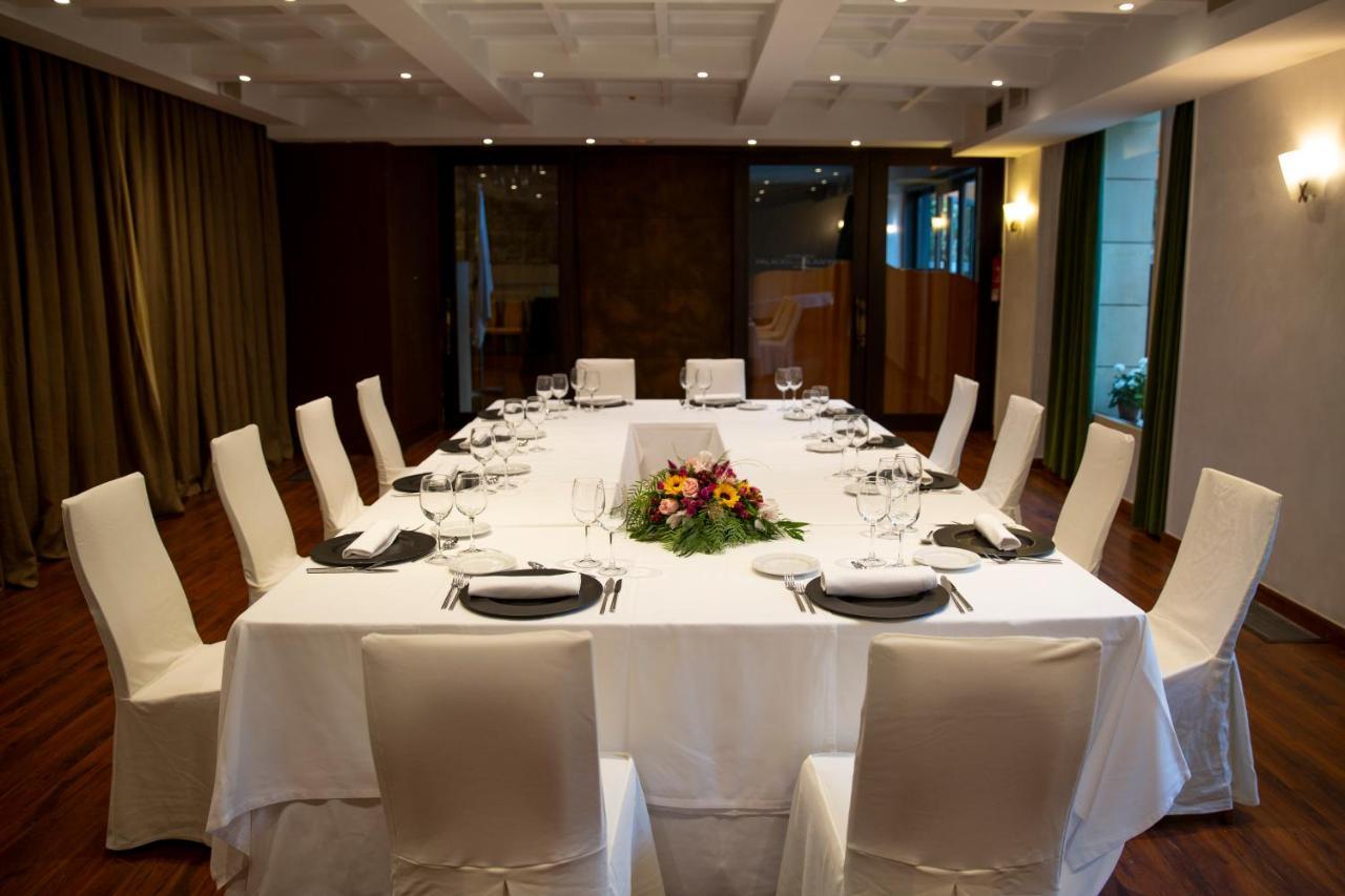 Burgo Rice Palacio De Los Blasones מראה חיצוני תמונה